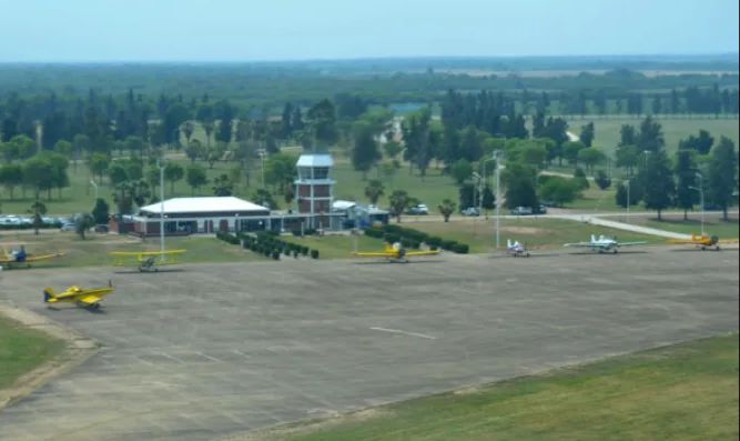 Sáenz Peña: Tareas de mantenimiento en el Aeropuerto Termal.