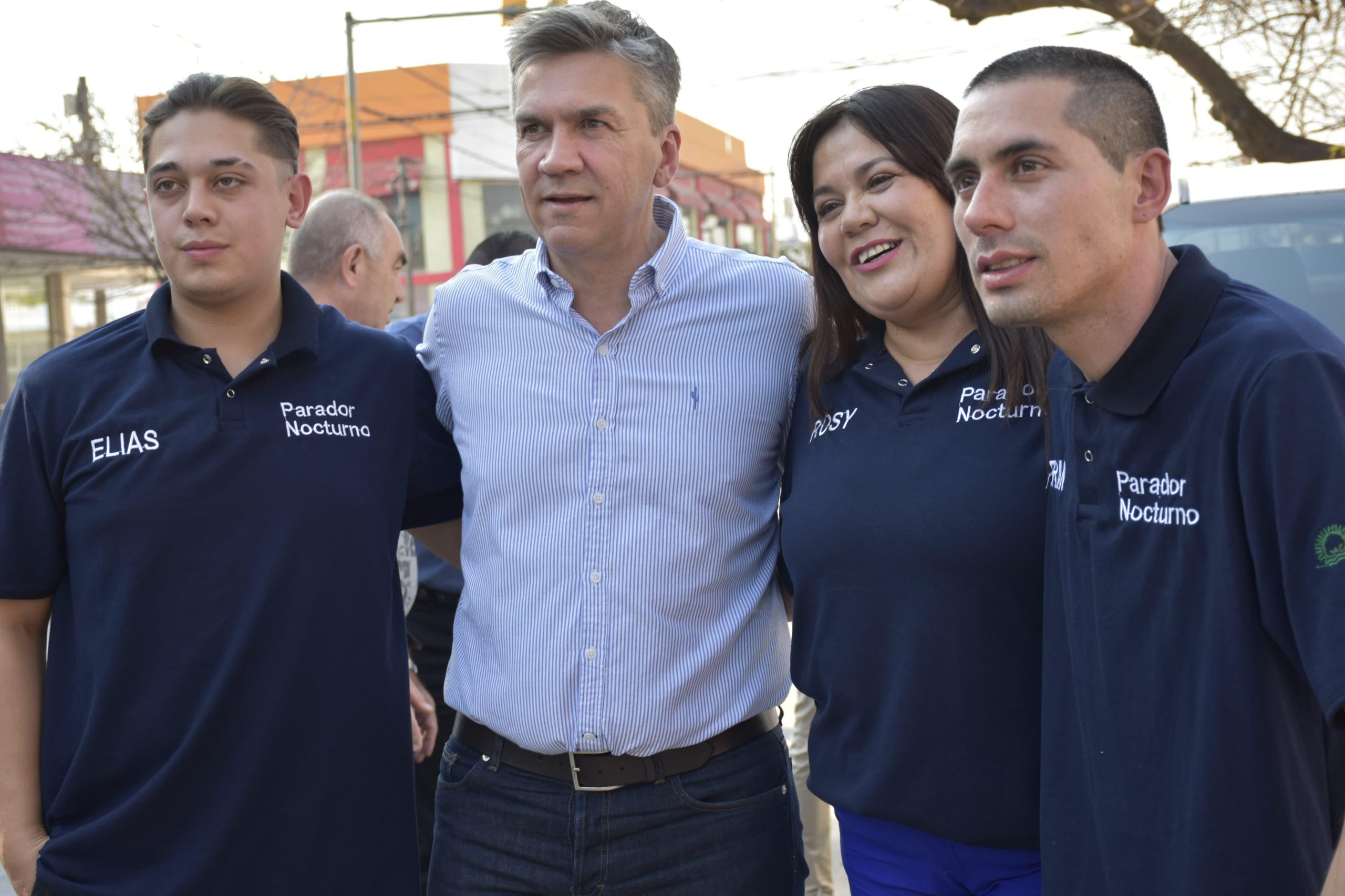 Sáenz peña: El gobernador Zdero inauguró el primer parador nocturno y un paseo para adultos mayores.